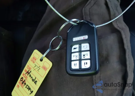 2023 Honda Odyssey Touring from USA, damaged, VIN 5FNRL6H87PB074135